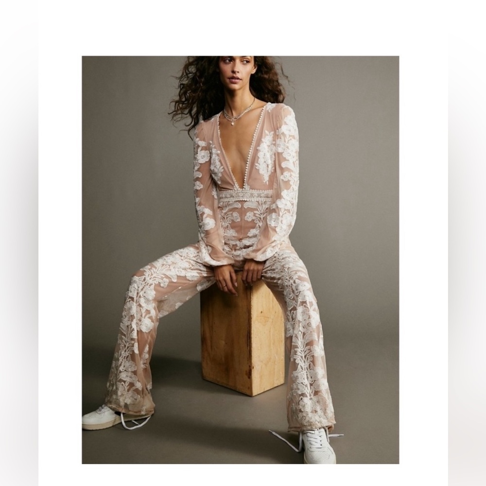 NWT Free People x For love Lemons Temecula Embroidered Lace Jumpsuit